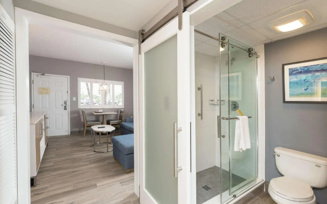 2 Bedrooms Quadruple Suite