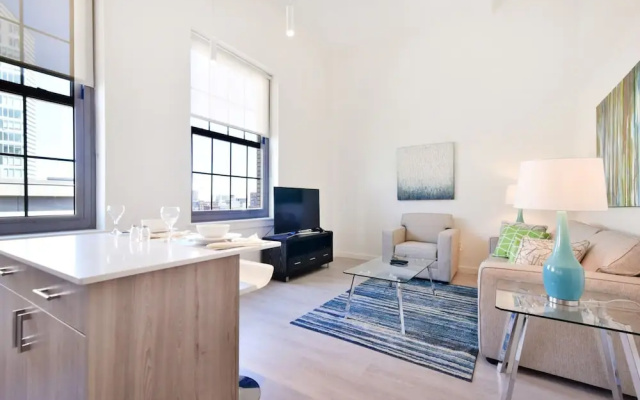 2 Bedrooms Luxury Apartment