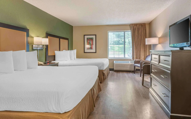 Quadruple Suite