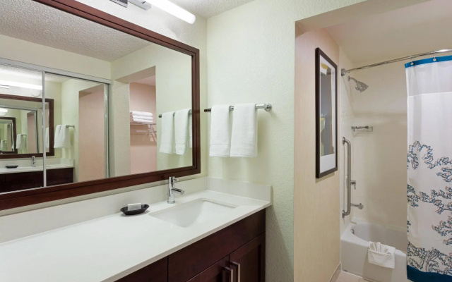 1 Bedroom Double Suite