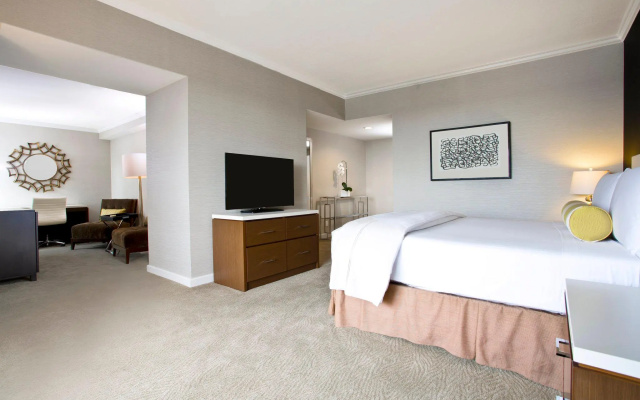 Quadruple Suite with balcony