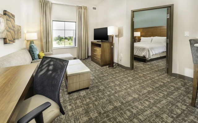1 Bedroom Suite