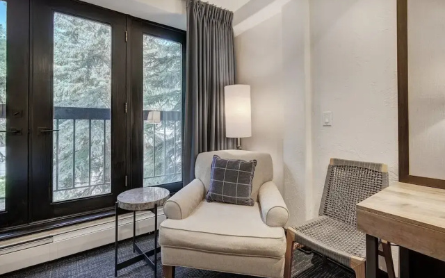 Standard Quadruple room with balcony
