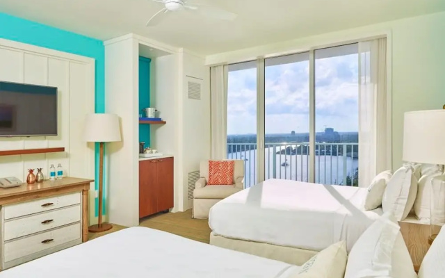 Standard Quadruple room with balcony and with sunset view