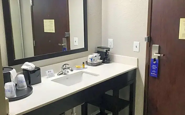 1 Bedroom Double Suite