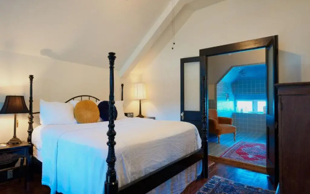 Penthouse Suite