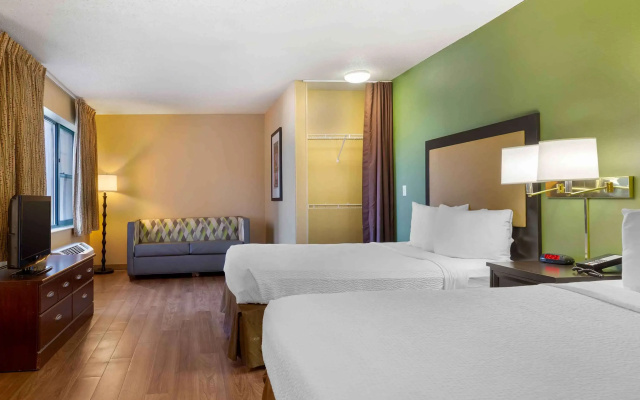 Quadruple Suite