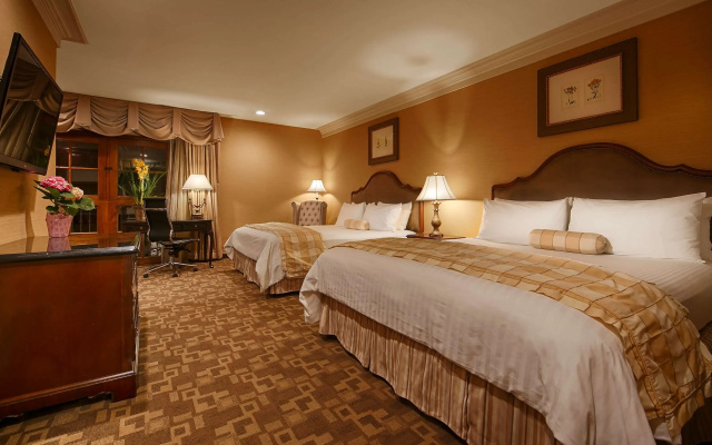 Quadruple room
