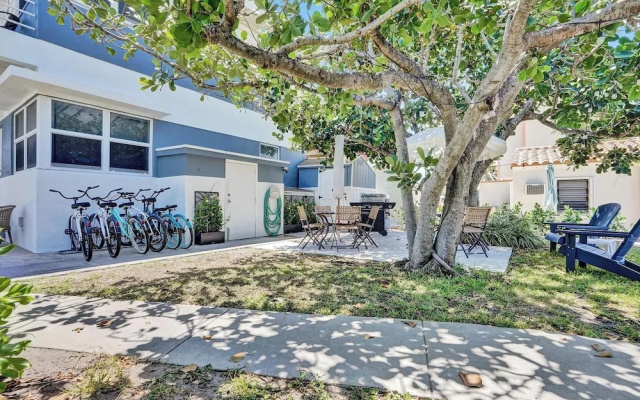 Superior Apartment with balcony and beachfront