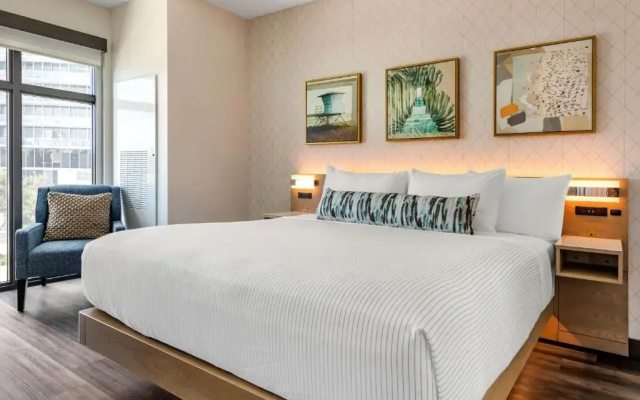 Double Suite with balcony and with ocean view