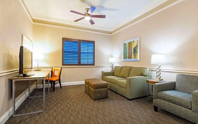 Double Suite