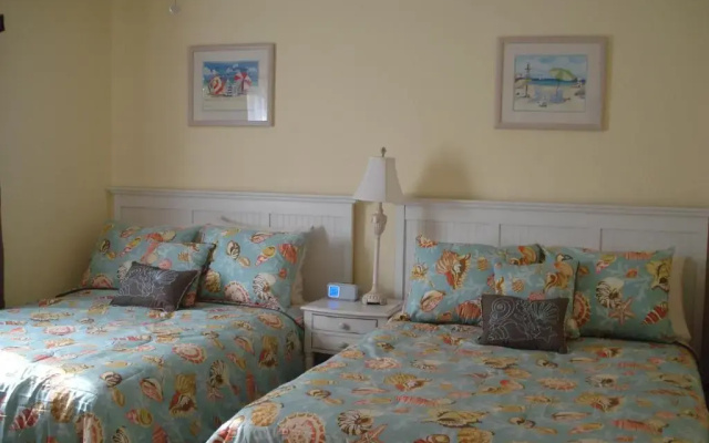 2 Bedrooms Apartment with pool view