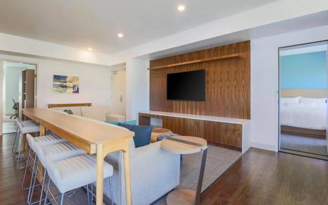 4 Bedrooms Suite