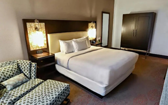 Deluxe Double Studio Suite