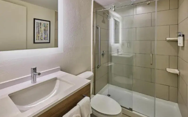 Quadruple Suite