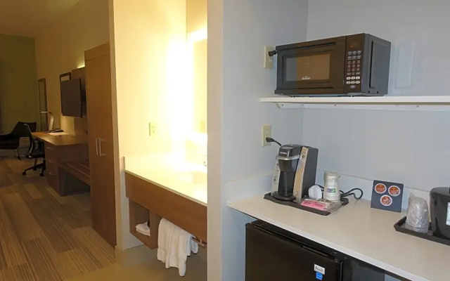 Standard Suite