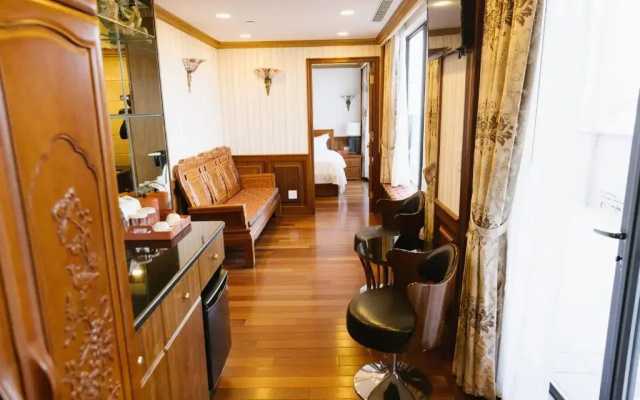 Suite