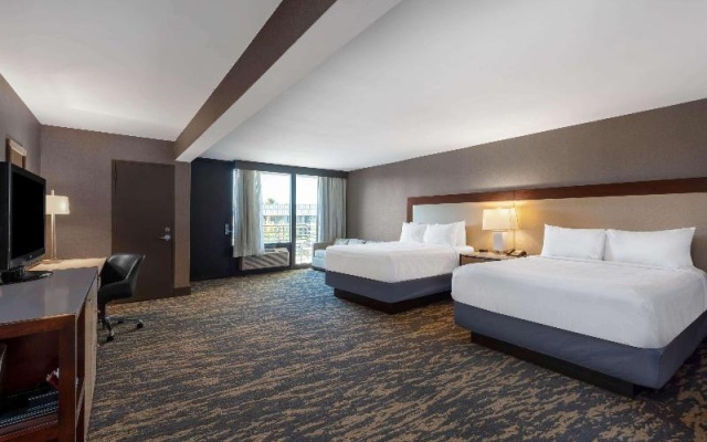 Premier room