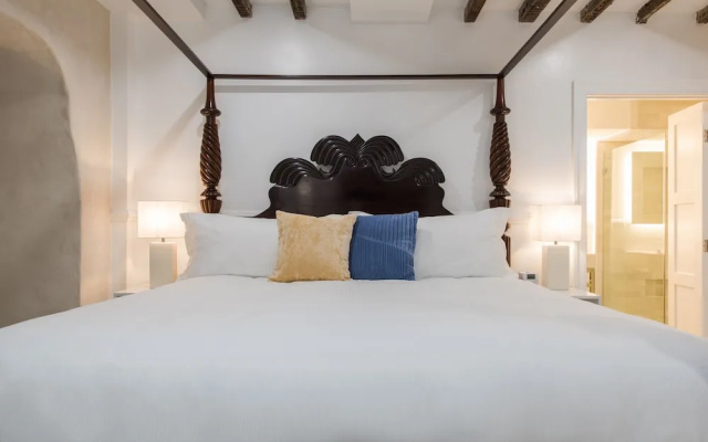 Classic room