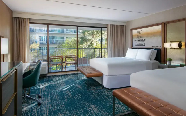 Deluxe room with balcony
