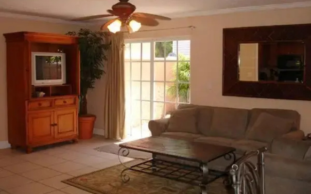 1 Bedroom Quadruple Apartment