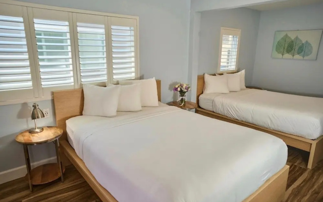 Deluxe Quadruple room