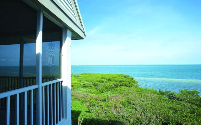 3 Bedrooms Villa with partial view