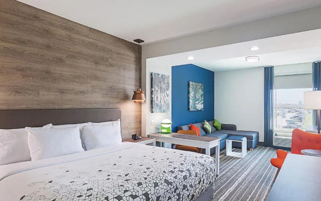 Double Suite