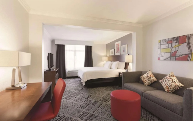 Double Suite
