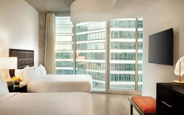 2 Bedrooms Suite with balcony and with view