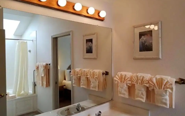 2 Bedrooms Suite