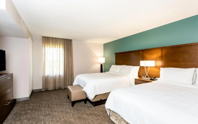 2 Bedrooms Suite
