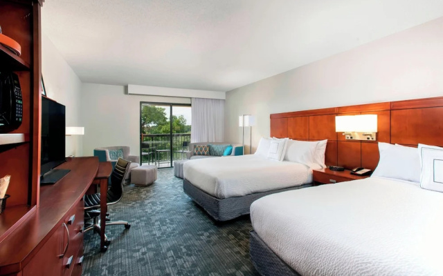 Standard room with balcony