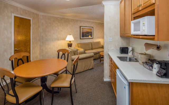 Standard Family room