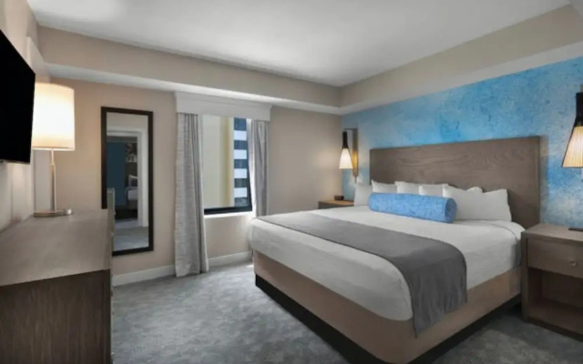 1 Bedroom Standard Double Suite oceanfront