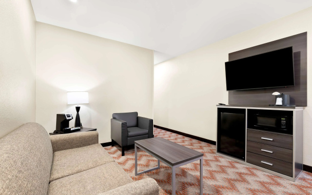 Double Suite