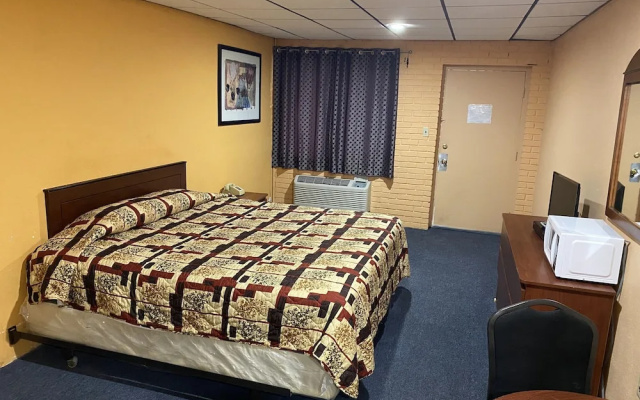 Economy room