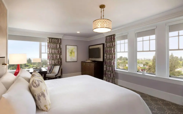 1 Bedroom Double Suite with bay view