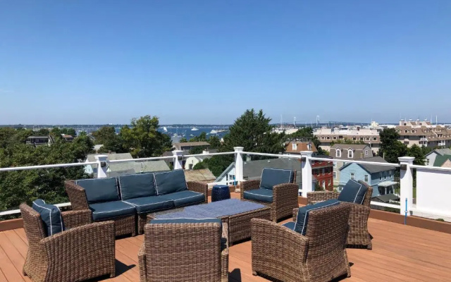 Apartment with sea view