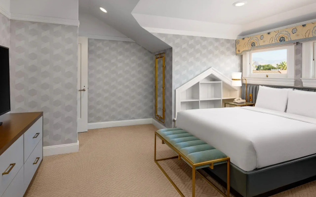 Mansion Double Suite with balcony
