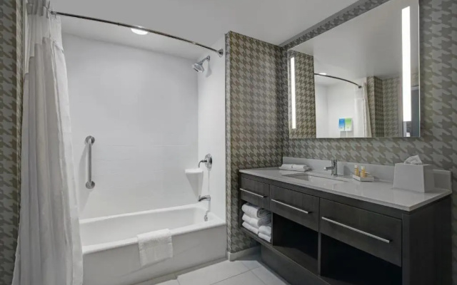 Double Suite