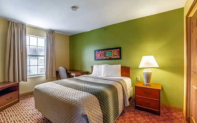 Standard Sextuple room