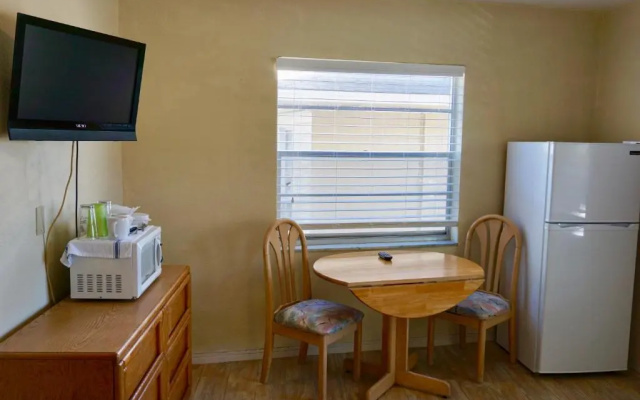 Economy room