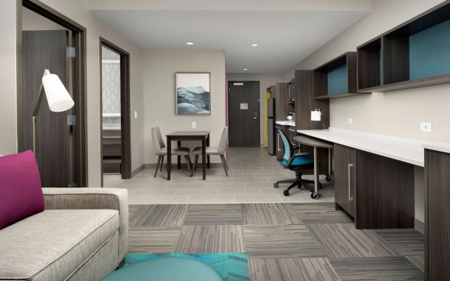 1 Bedroom Suite
