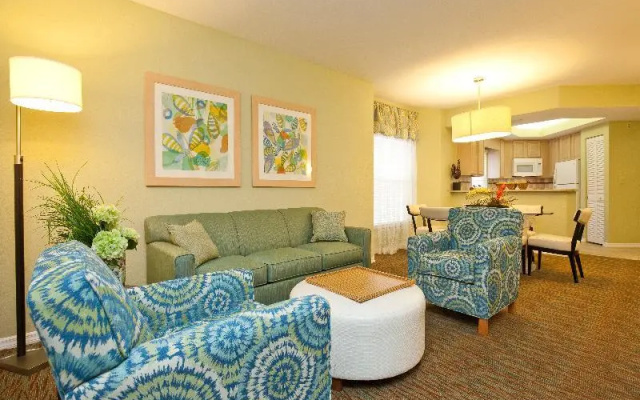 2 Bedrooms Villa