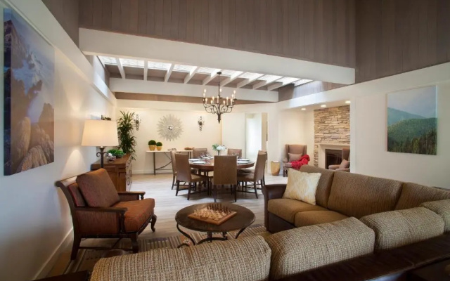 2 Bedrooms Suite