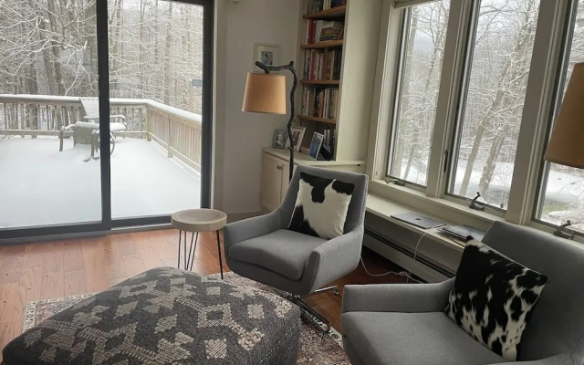 4 Bedrooms Cottage