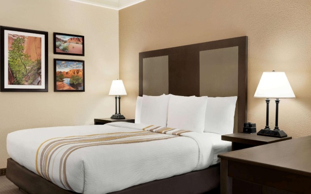 1 Bedroom Double Suite