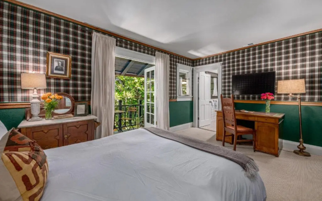 Standard Double room with balcony