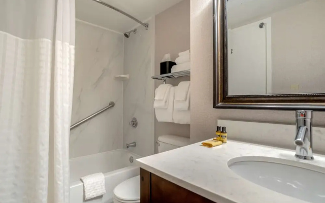 Standard Double Suite